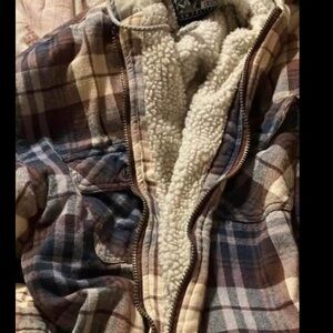 Canyon Guide CO. Plaid Sherpa-Lined Jacket